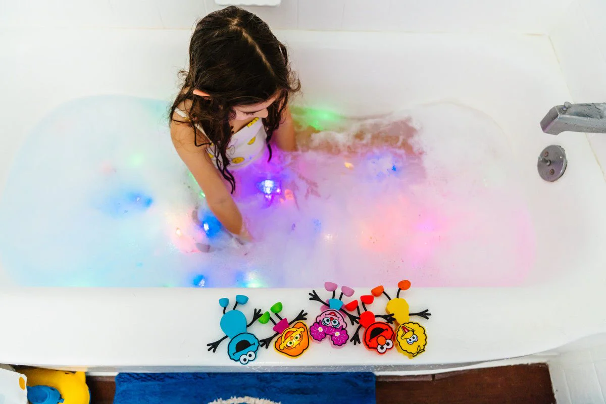Glopals Badspeelgoed Sensorisch Light-Up Poppetje en Cubes Cookie - Image 14