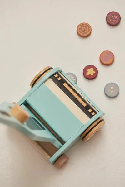 Kid's Concept Houten Speelgoed Stofzuiger - Image 3