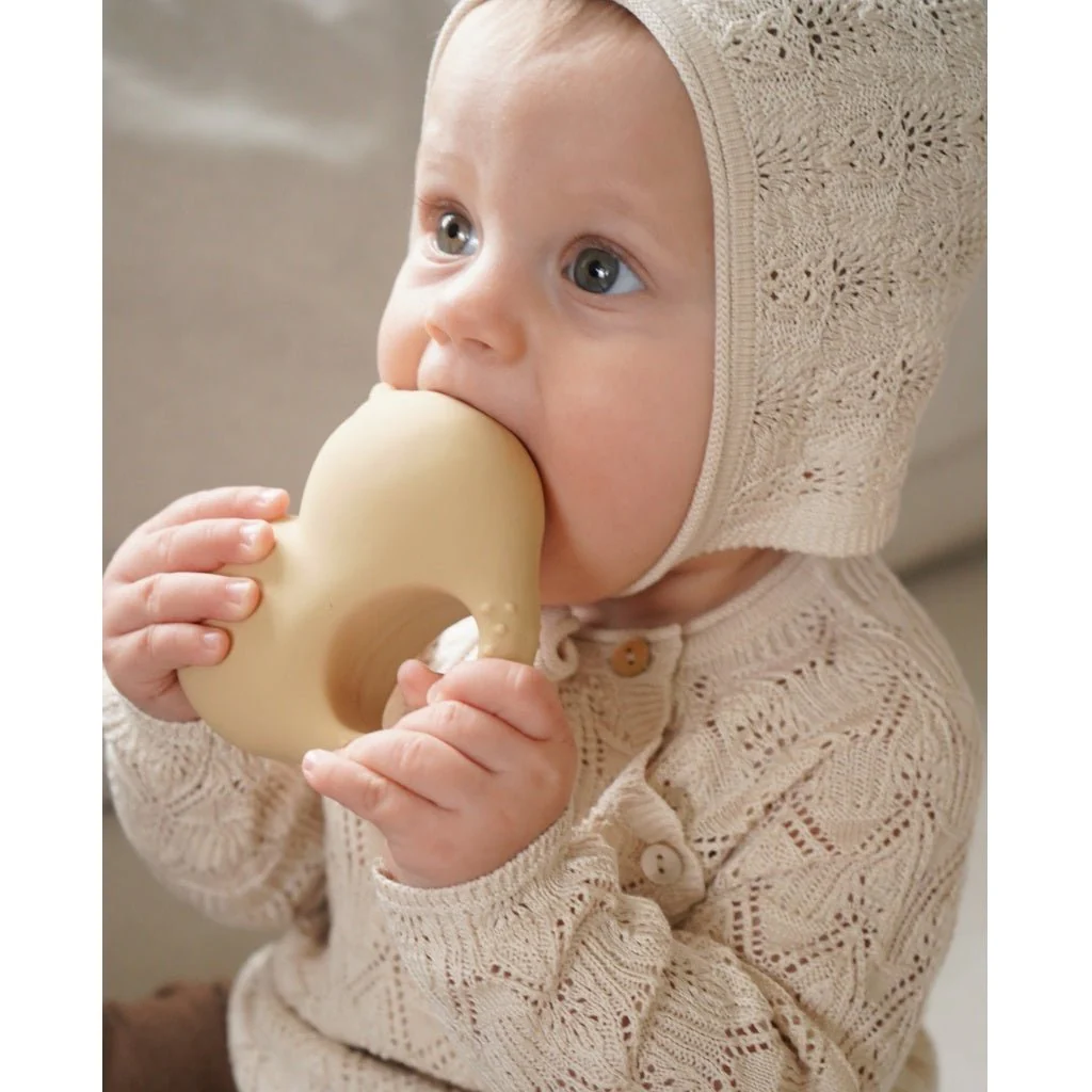 Konges Sløjd Bijtring Borsten Creamy White 10cm - Image 3