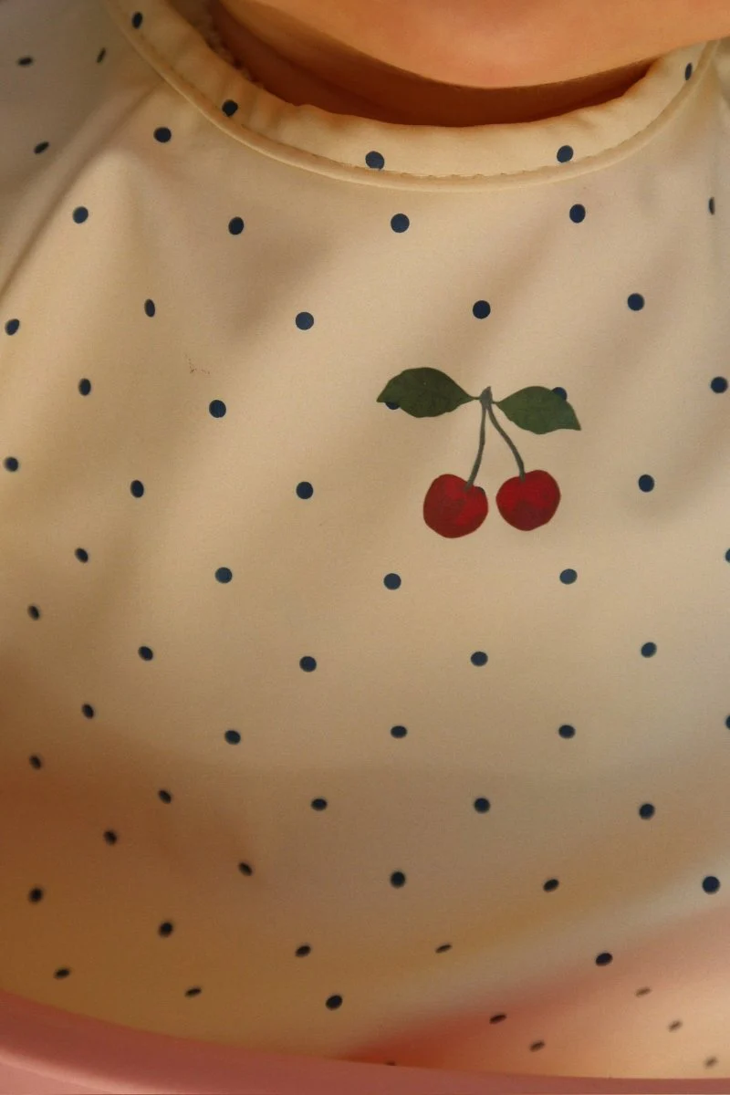 Konges Slojd Slabbetje Lange Mouwen Navy Dot Rain Washed 2St - Image 3