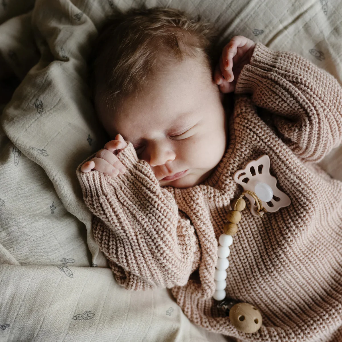 Mushie Baby Sweater Chunky Knit Blush - Image 5