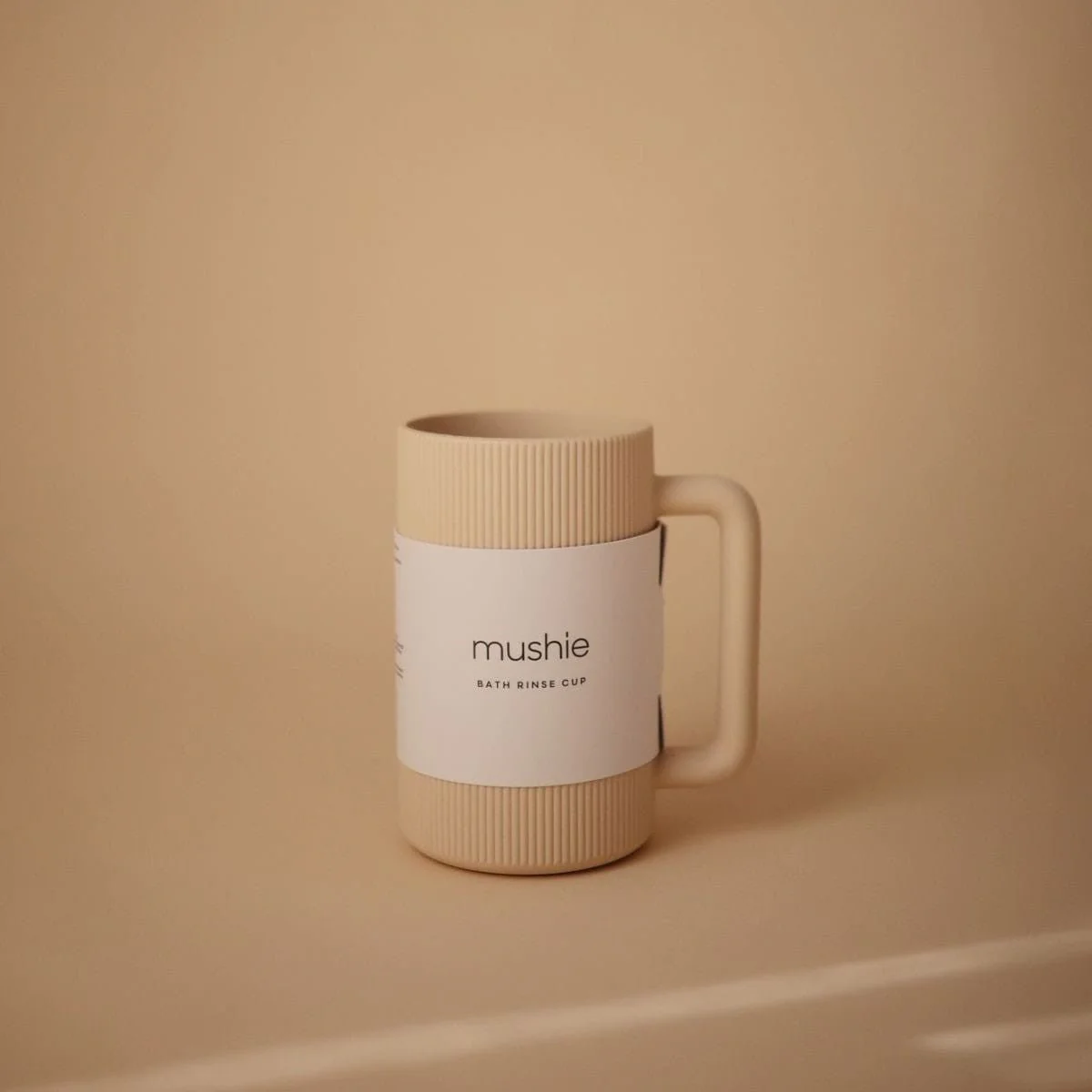 Mushie Spoelbeker Shifting Sand 830Ml - Image 2